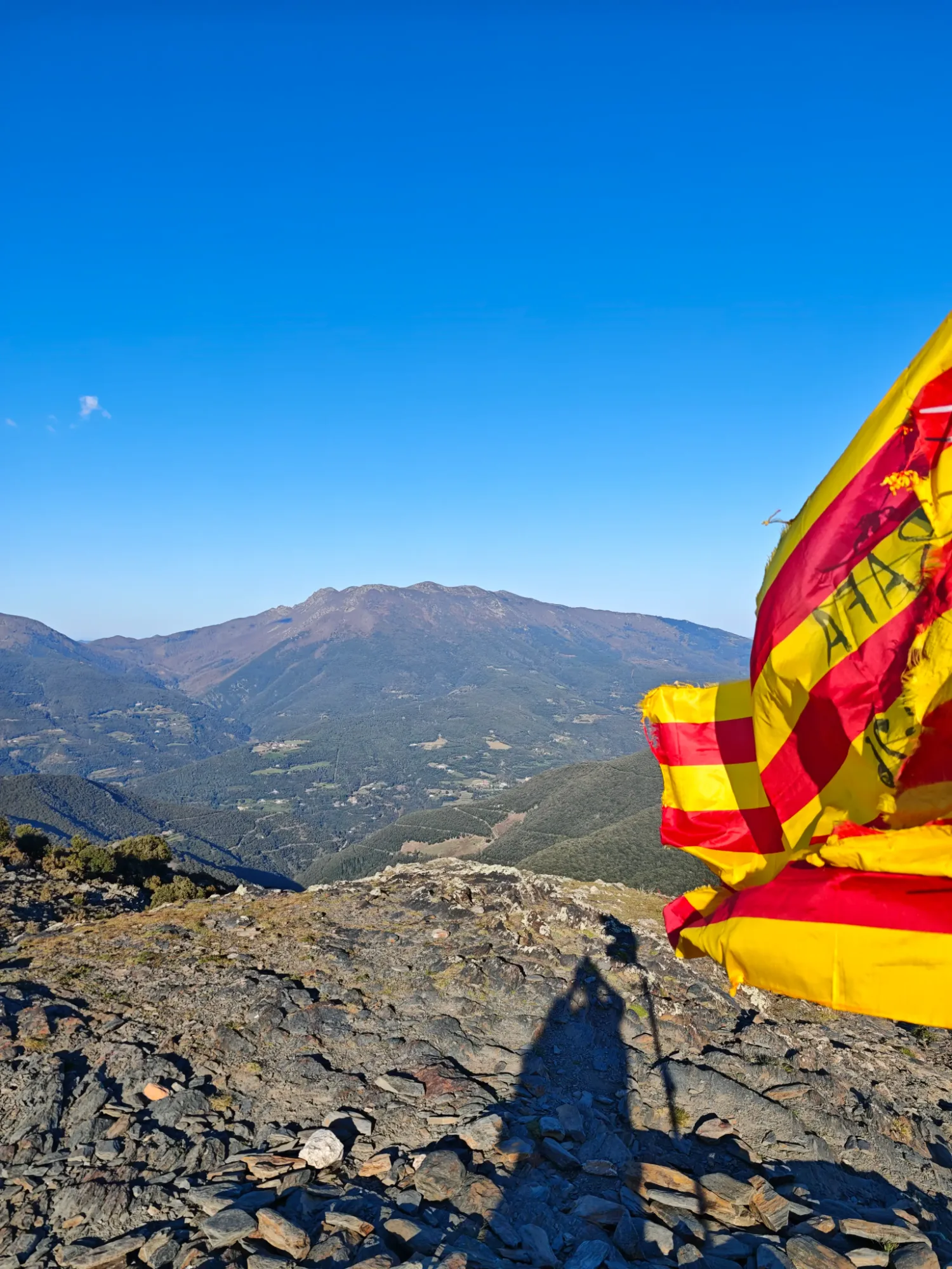 El Sui desde Aparcament Vallforners (Cànoves)
