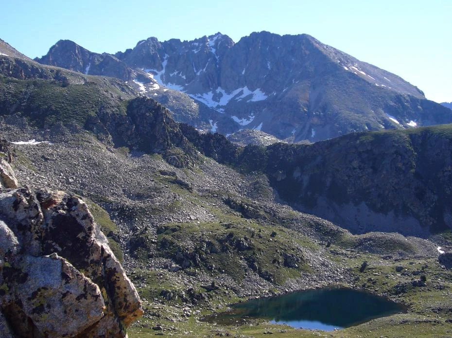 Comaloforn - Coll d'Abellers - Estany i Besiberri-Conangles